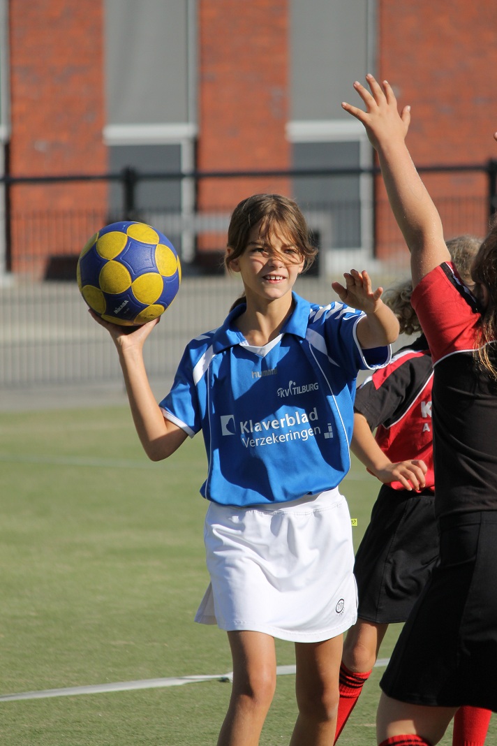 Wedstrijd 1 E2 016.JPG